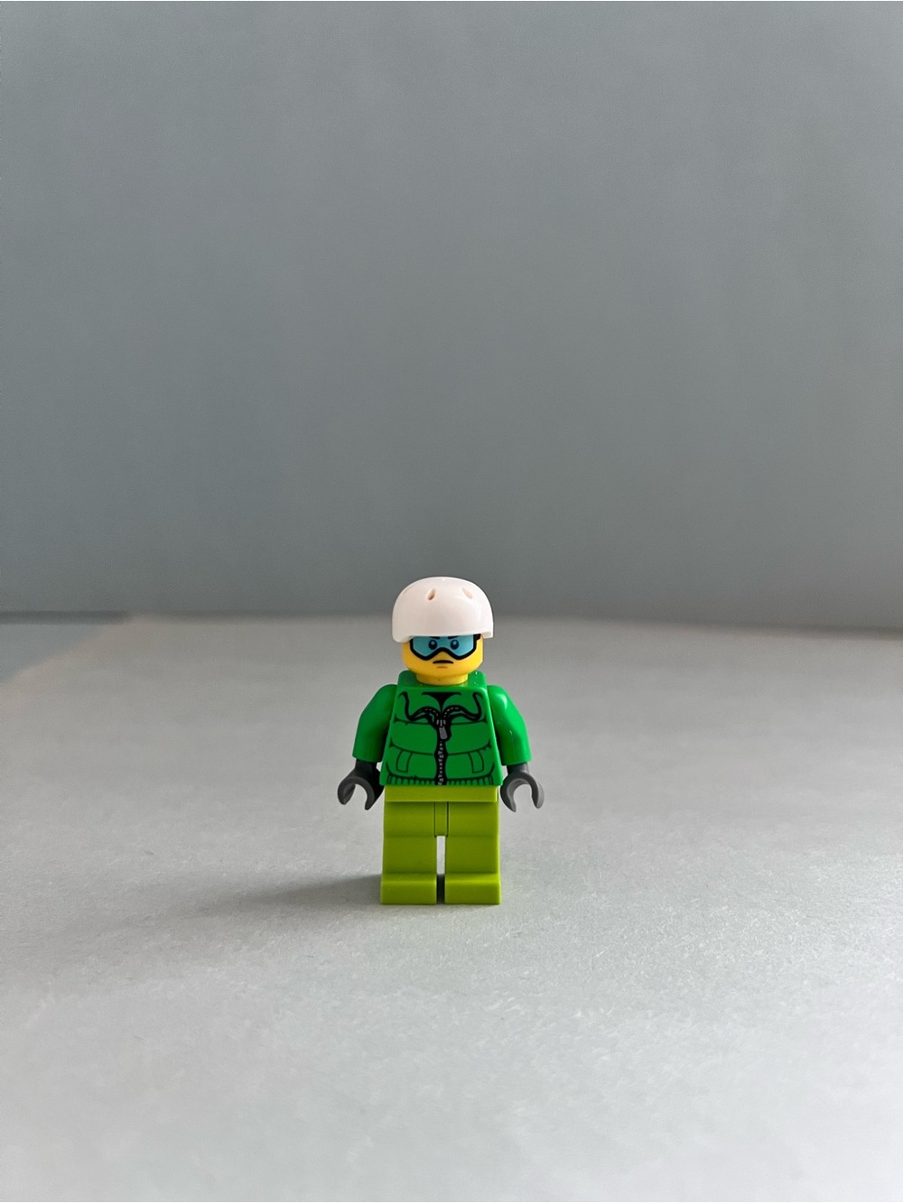 LEGO City Skier Minifigure